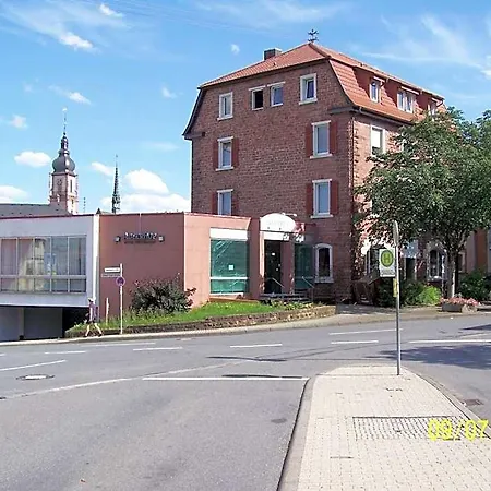 Adlerhof 3*